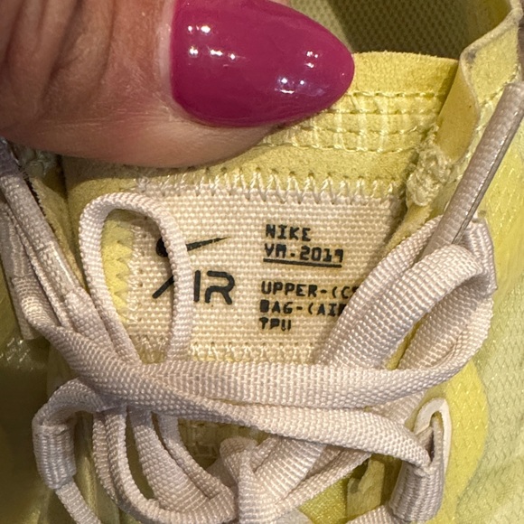 Nike Women's Vapormax Yellow Sneakers - Picture 3 of 14